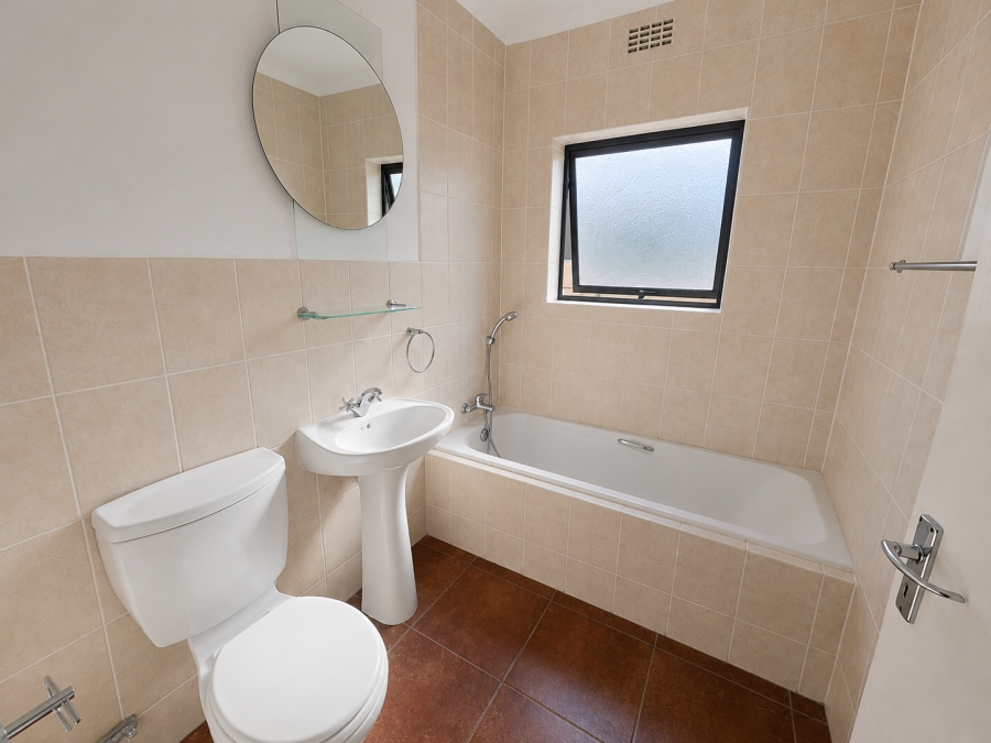 To Let 2 Bedroom Property for Rent in Bardale Village Western Cape